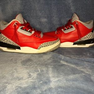 Jordan three unite fire red no box size 8 1/2 men’s